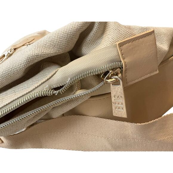 BEIS The Convertible Mini Weekender Duffel Travel Bag Shoulder Strap Beige - Picture 13 of 13